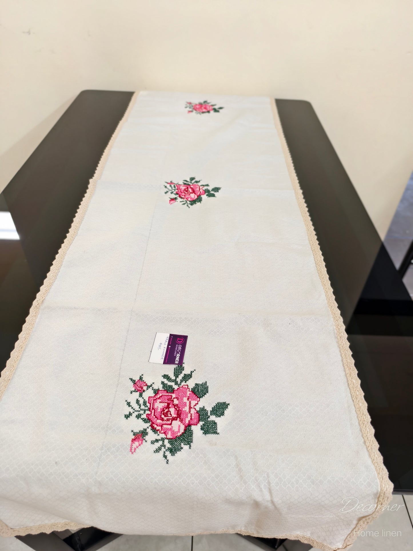 Table Runner 4 seater