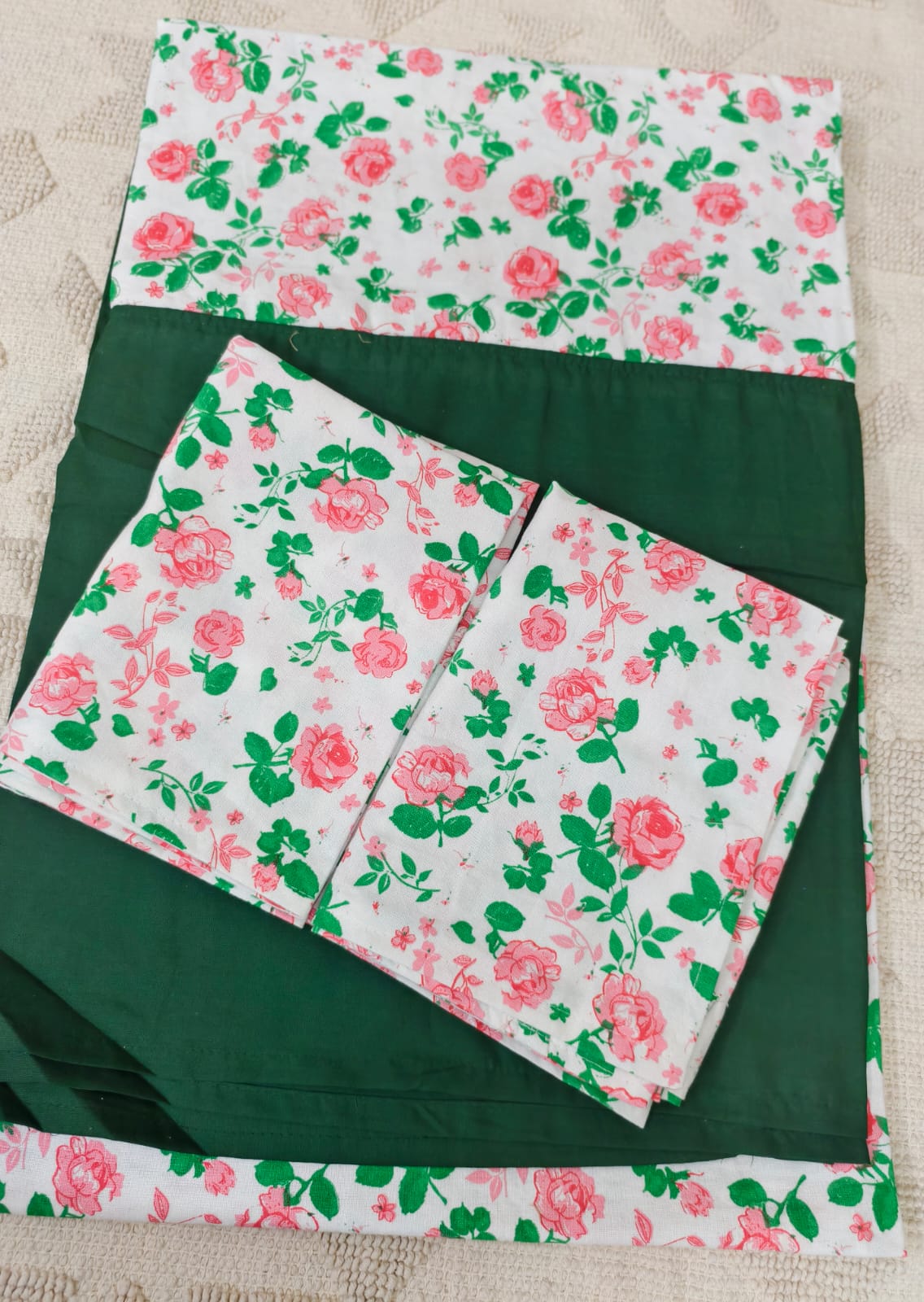 Queen Border Bedsheet