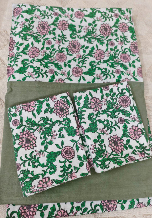 Queen Border Bedsheet