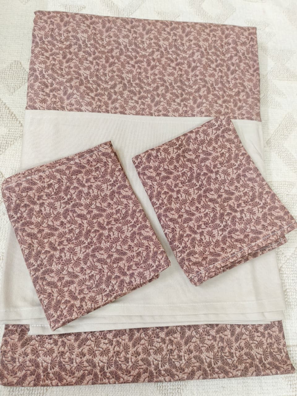Queen Border Bedsheet
