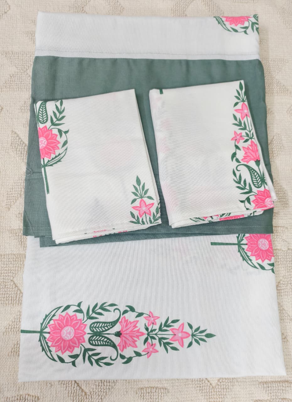 Queen Border Bedsheet