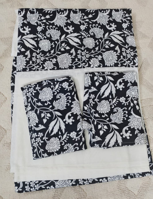 Queen Border Bedsheet