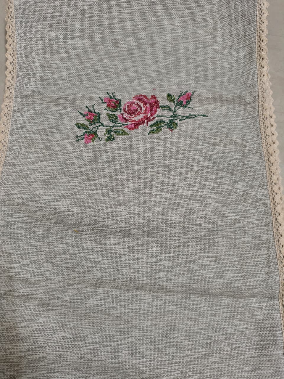 Table Runner 6 seater
